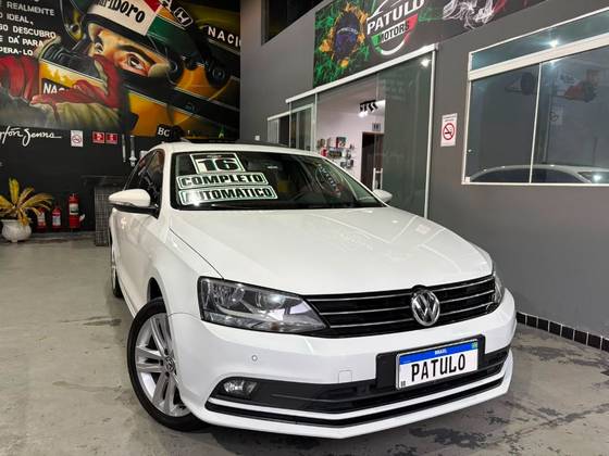 VOLKSWAGEN JETTA 2.0 COMFORTLINE FLEX 4P TIPTRONIC